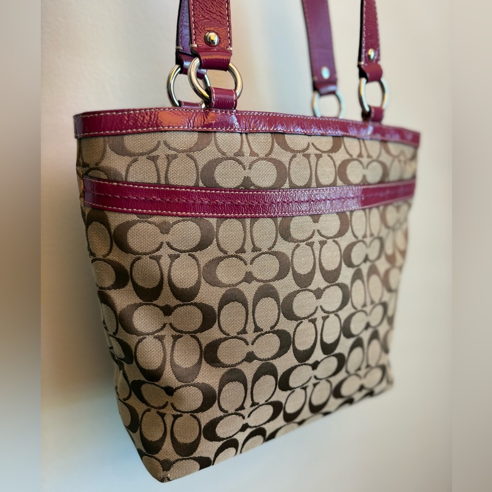 Coach Beige Signature Canvas Tote with Pink Trim - Picture 4 of 8